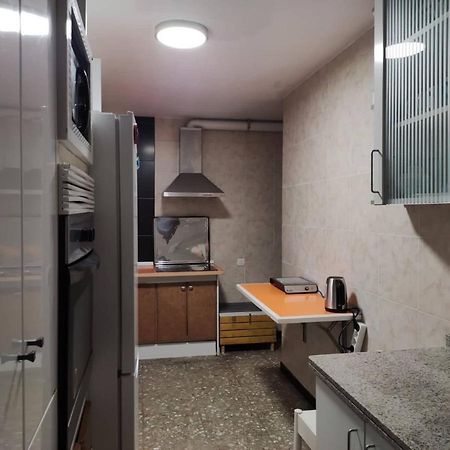 35-3- Комната В Квартире Для Семьи От 1 До 4 Человек В Центре Аликанте Alicante Dış mekan fotoğraf